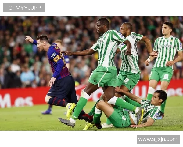 那些在绿茵场上低调奉献却鲜少出现在镜头前的足球明星们 那些在绿茵场上低调奉献却鲜少出现在镜头前的足球明星们